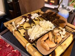 -菌自由丨野生菌火锅特色庭院餐厅(丽江古城店)