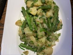 茴香土豆炒豆角-兰木肆·云南菜(龙湖U城天街店)