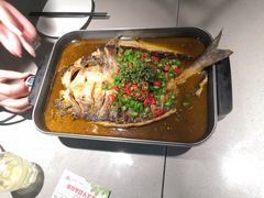 -半天妖|烤鱼·冒烤鸭(汉中吾悦广场店)
