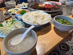 -映山红鲜货火锅(鱼嘴店)