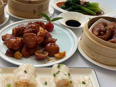 时令鲜果咕噜肉-喜粤8号(四海唐人街店)
