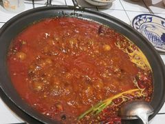 -旧街市鲜货老火锅(大光路店)