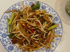 -青年路烩面馆(绿地世纪城店)