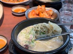 饺子-神仙雪浓汤(明洞店)