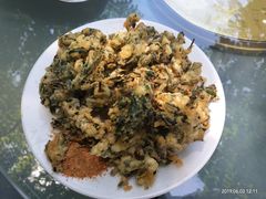 香椿鸡蛋-十三陵山水雅园农家院