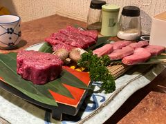 -炼火烤肉店