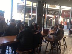 -星巴克臻选(郑州中原万达店)