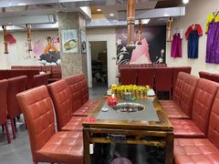 -朴小妹人参鸡汤火锅(长白山万达店)