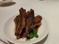 五香梅子鱼-品悦酒店(三林古镇店)