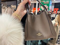 -砂之船奥莱(南京江宁店)