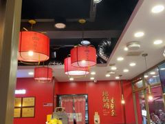 -鲁员外地锅鸡地锅鱼(古墩路店)