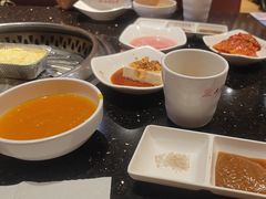 -木槿花韩式炭烤·熟成肉工坊(孙文东路店)