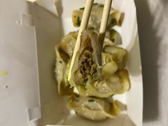 -小姜锅贴(凤凰街店)