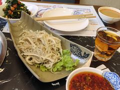 -楼外楼大刀肉传统火锅居(繁荣路店)
