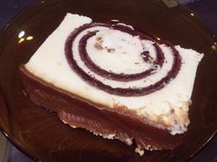 白巧克力瑞士卷-Awfully Chocolate(嘉里城店)