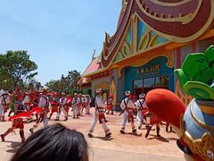 -七彩云南欢乐世界