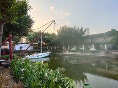 -喜洲吧·江畔老船厂·庭院餐厅(喜临院店)