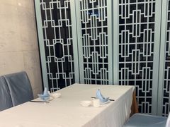 -鼎记酒楼(雁南一路店)