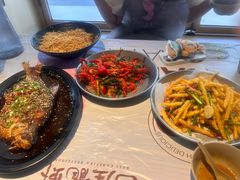 -巴厘龙虾·榜首油焖大虾(音乐学院·沿江酒馆店)