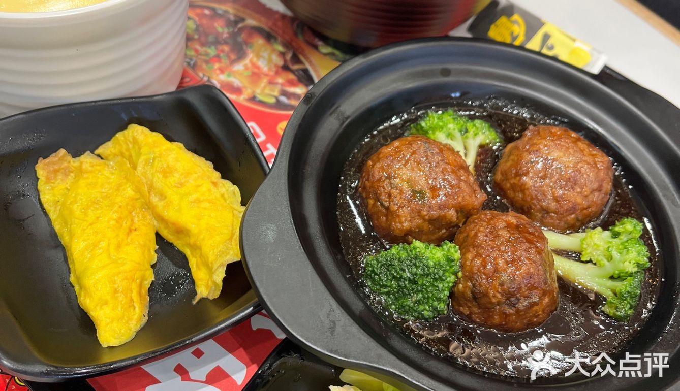 开车回老家过年路过吃个午饭——老娘舅