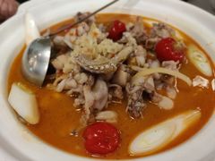 自制泡菜牛蛙锅-付掌柜在成都·热炒砂锅集(金禾店)