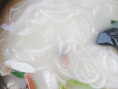 -桥香园过桥米线(国贸店)