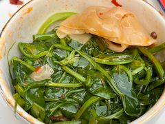 -郭婆婆疯子鸡·土货江湖菜馆