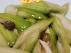 菌菇炒丝瓜-渝乡人家(和平里店)