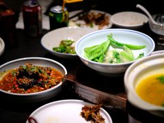 -鸽子侯·家宴·平价海鲜(市图书馆店)