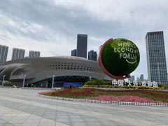 -东港音乐喷泉广场