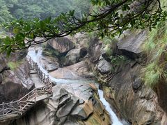 -鄣山大峡谷