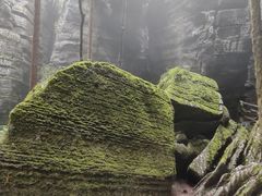 -梭布垭石林景区