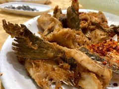 椒盐鱼骨腩-联邦酒楼