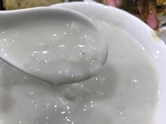 -丽华叶儿粑总汇