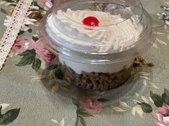 -红宝石·鲜奶小方·海派西点房(南翔店)