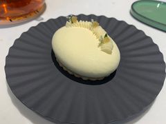 -潮一不贰·法式甜品·生日蛋糕·西式简餐(外滩店)