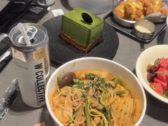 -W COLLECTIVE  DESSERT SHOP