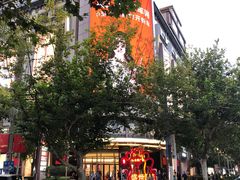 -梅龙镇广场