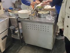 -鱼和肉海鲜大排档(林江名城店)