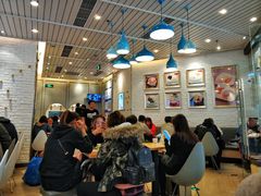 大堂-满记甜品(荟聚购物中心店)