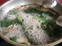 -老石黑山羊毛驴肉火锅(金凯广场店)