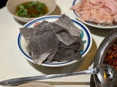 鲜水牛毛肚-岗上渣渣老火锅(两路口店)