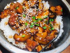 照烧鸡腿饭-九田家黑牛烤肉料理(三墩店)