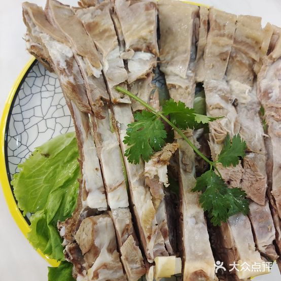 清真阿西牙手抓美食城(广厦庭院住宅小区店)