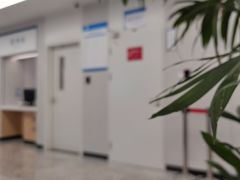 -浙江大学医学院附属口腔医院湖滨（延安）院区