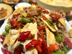 -黄弟大排档·湖南菜·小龙虾·小海鲜(凯旋北路店)