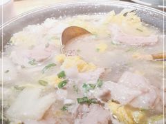 -蜜桃餐厅·伴山(湖滨商业街店)