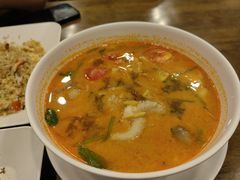 -两兄弟Song Pee Nong(2号店)