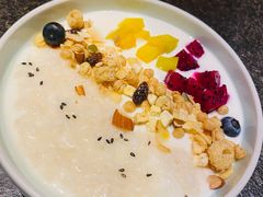 米釀鲜果酸奶-丝路金桃·新疆菜(徐汇店)