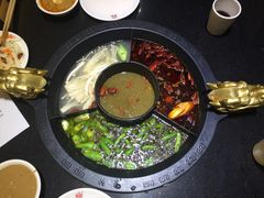 -重庆德庄火锅(体育中心店)